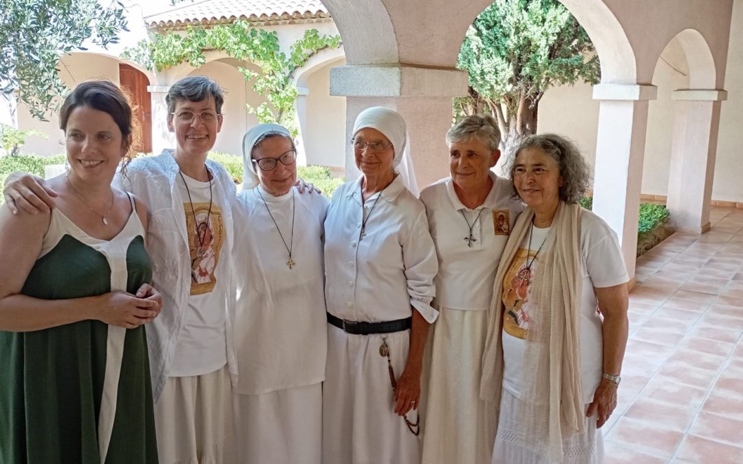 8 août 2025 – St Dominique et les familières de Notre Dame de Clarté